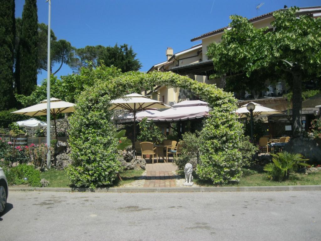 Hotel Rosati Chiusi Bagian luar foto