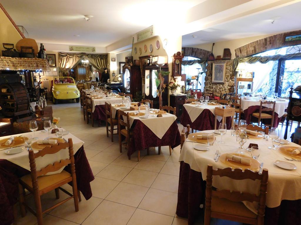 Hotel Rosati Chiusi Bagian luar foto