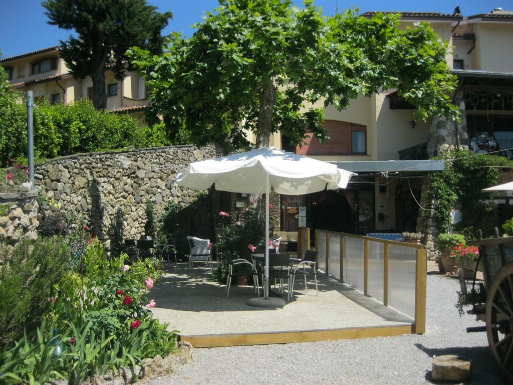 Hotel Rosati Chiusi Bagian luar foto