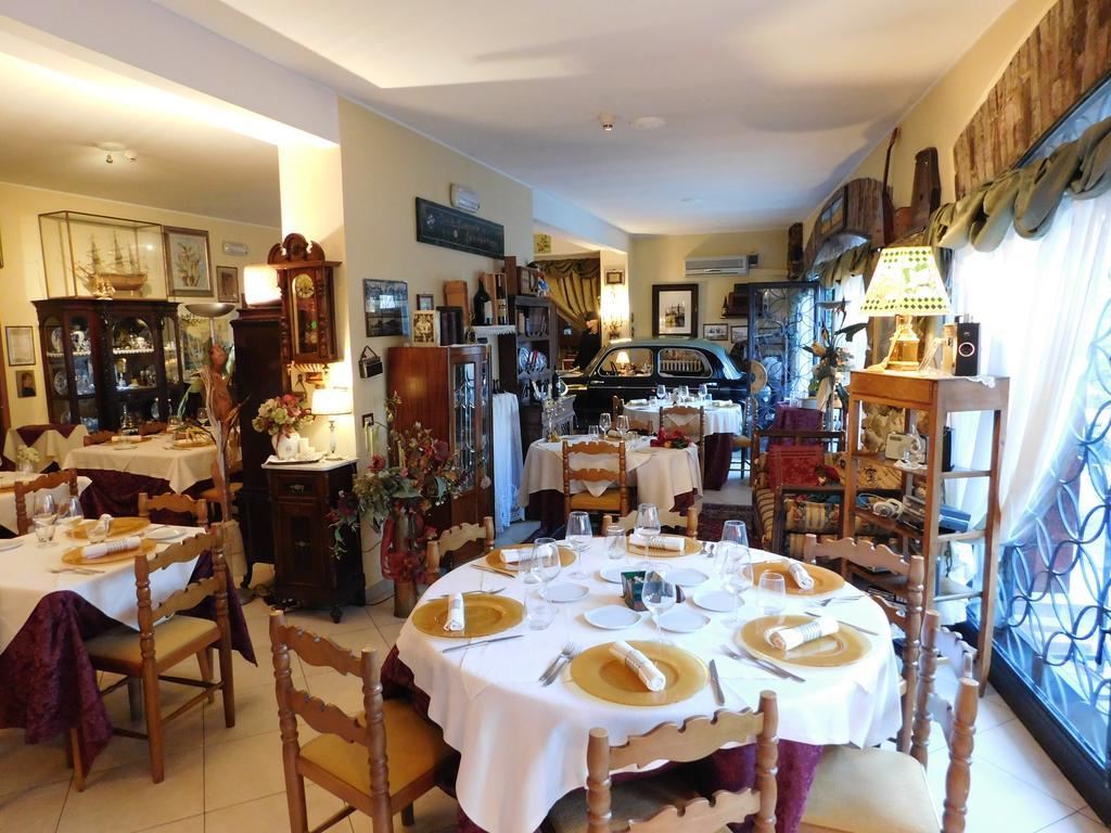 Hotel Rosati Chiusi Bagian luar foto